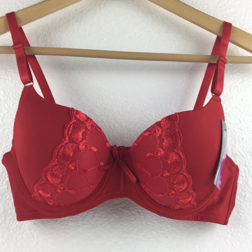 Super Cute Bra NWT